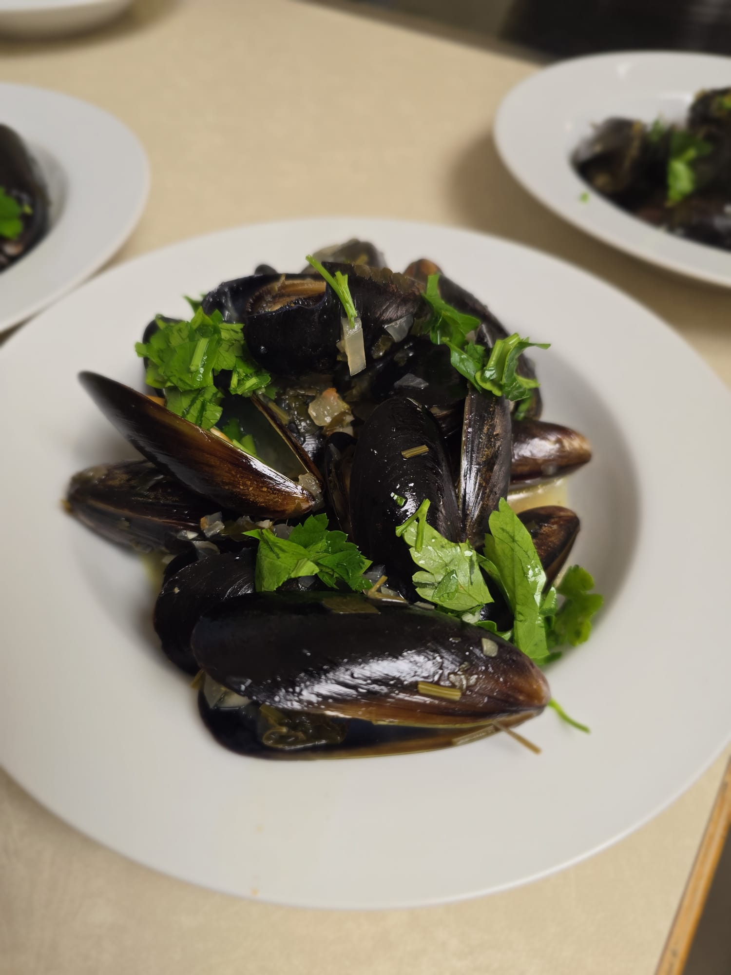 Muscheln in Weißweinsauce